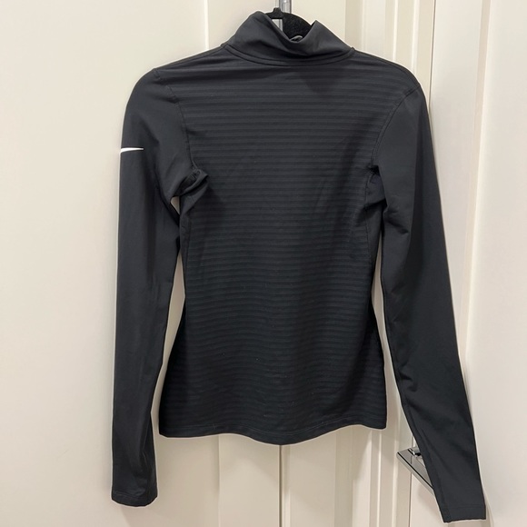 Nike Half Zip Top - Picture 2 of 4